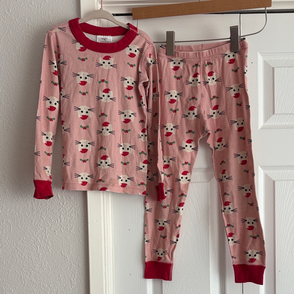Hanna Andersson Adorable Christmas Pink Cat Print Kids Pajamas